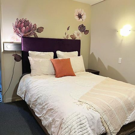 Cosy Motel Studio Apartment In Central City-Up To 2 Beds 基督城 外观 照片
