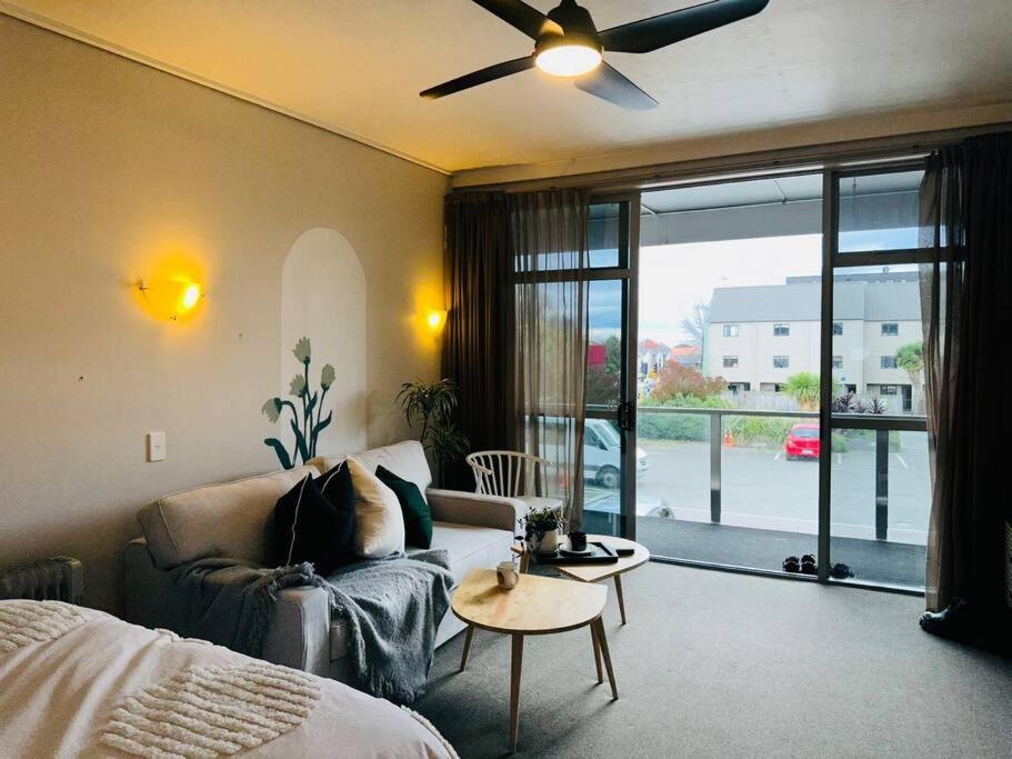 Cosy Motel Studio Apartment In Central City-Up To 2 Beds 基督城 外观 照片